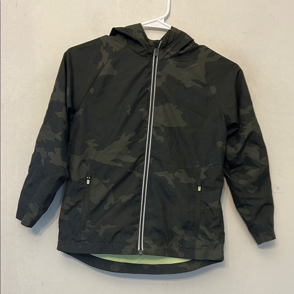 All In Motion little boys camouflage windbreaker Size S EUC